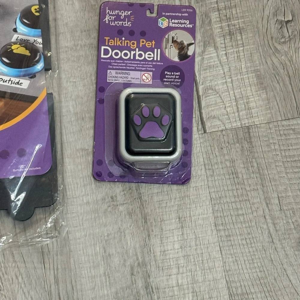 Talking Pet Button Mat and door bell NEW